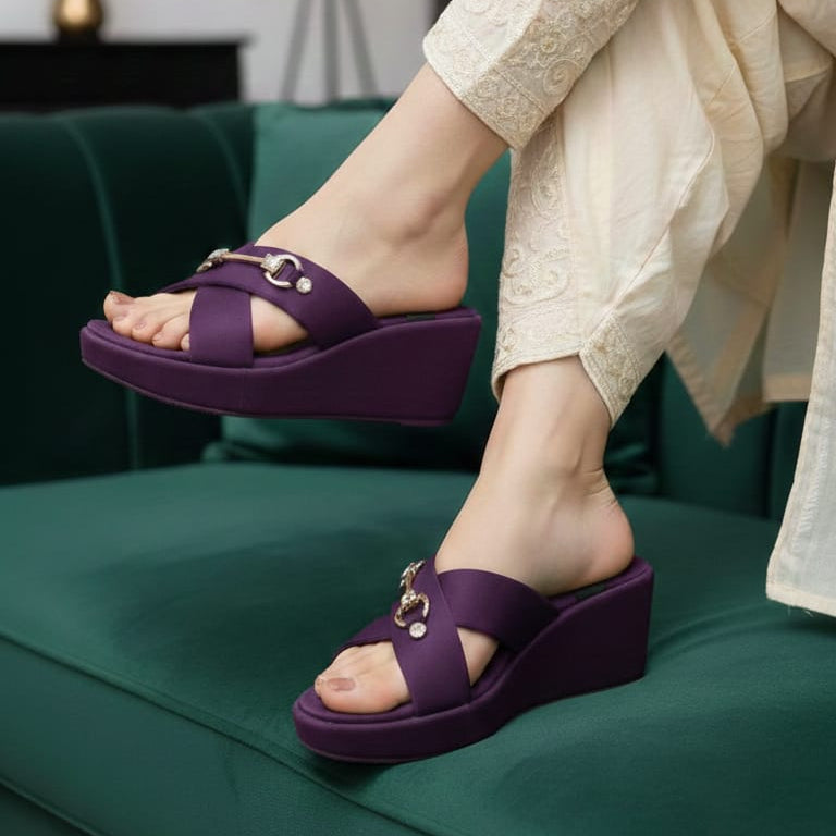 Ladies Wedge Slipper