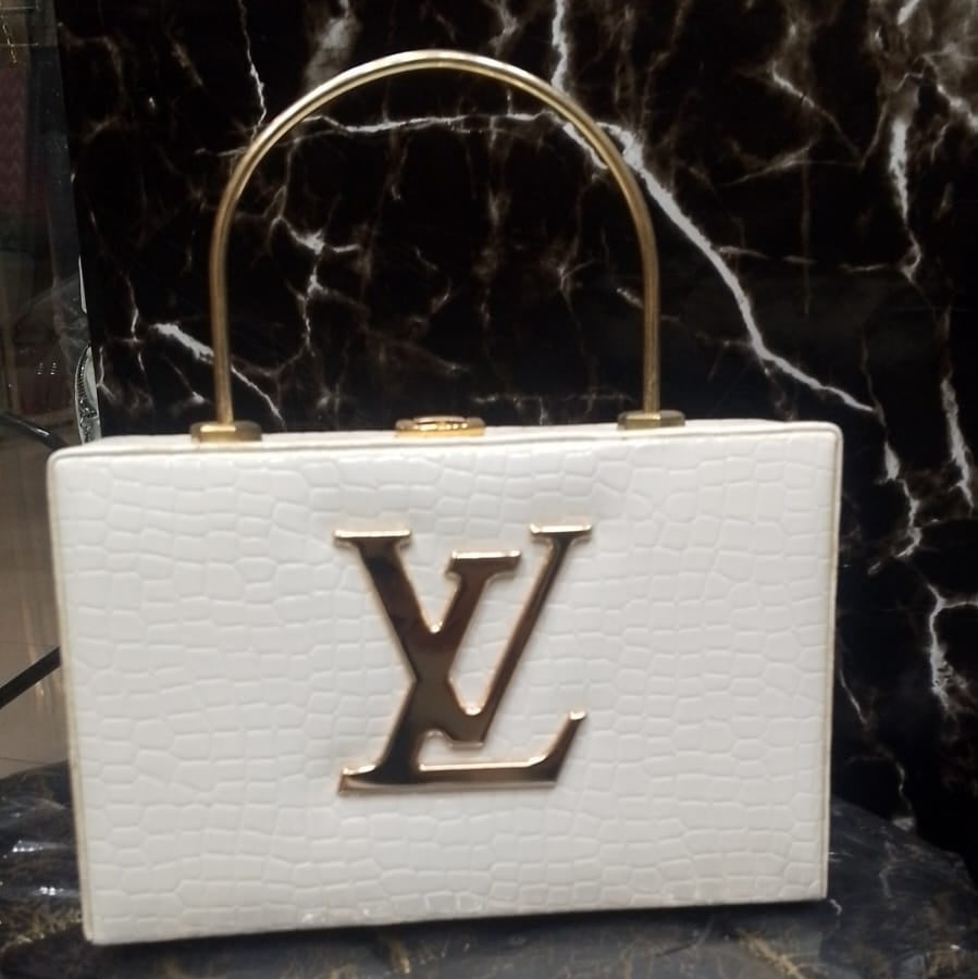 LV Box With Golden Chain